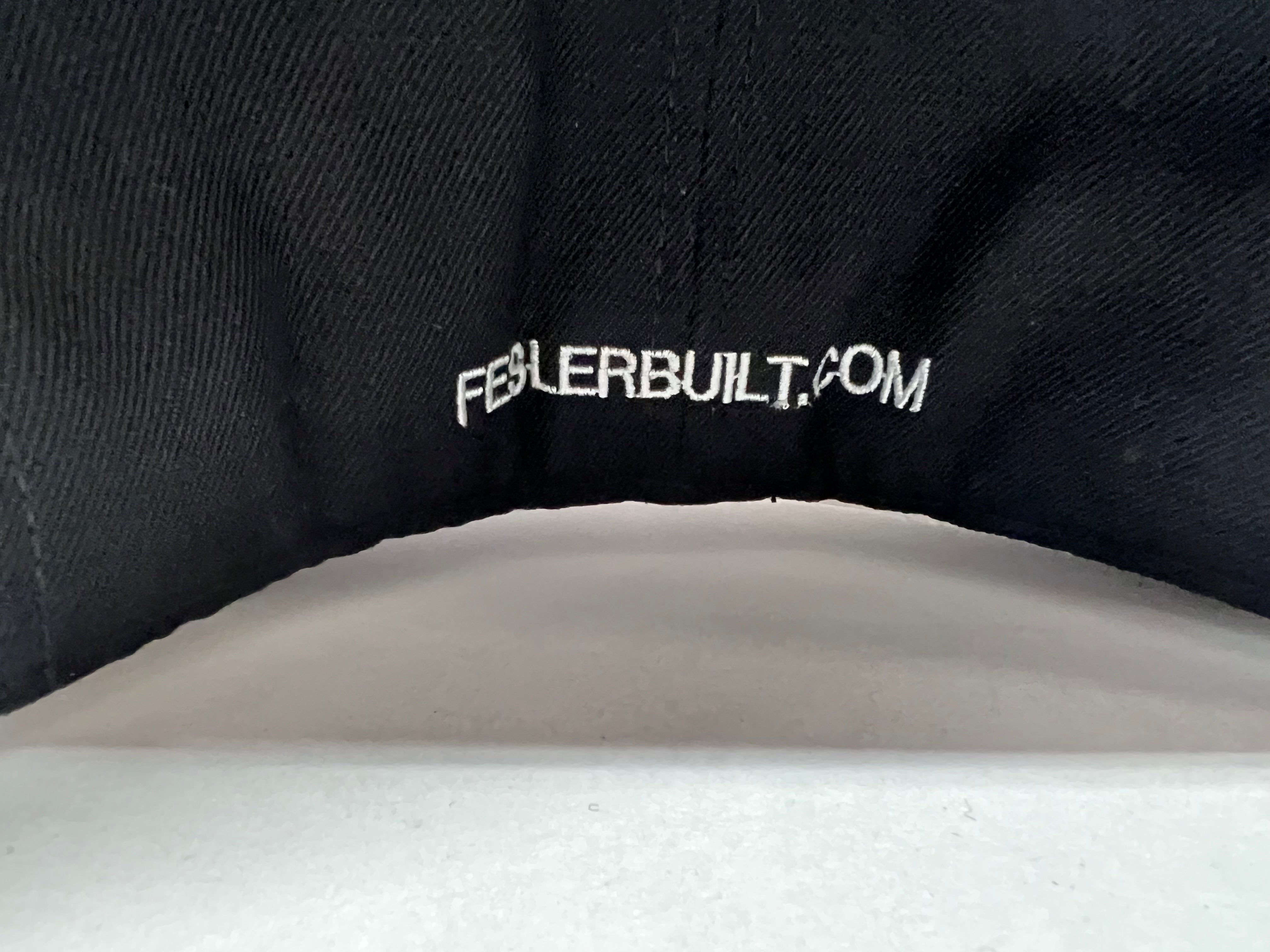 FESLER BUILT FITTIE BLACK SKULL HAT