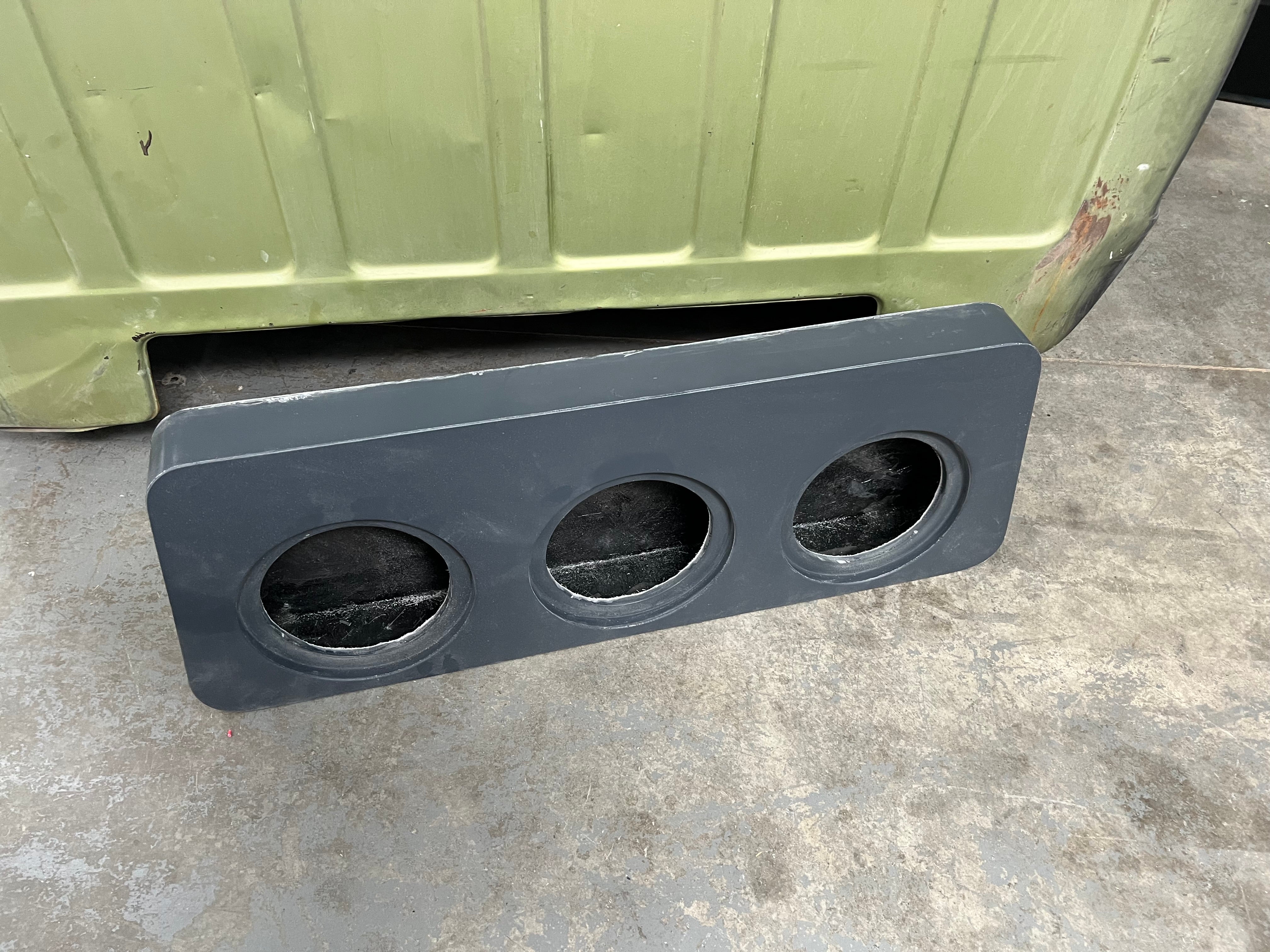 CUSTOM 3 SUB-WOOFER FIBERGLASS ENCLOSURE (SUB BOX)